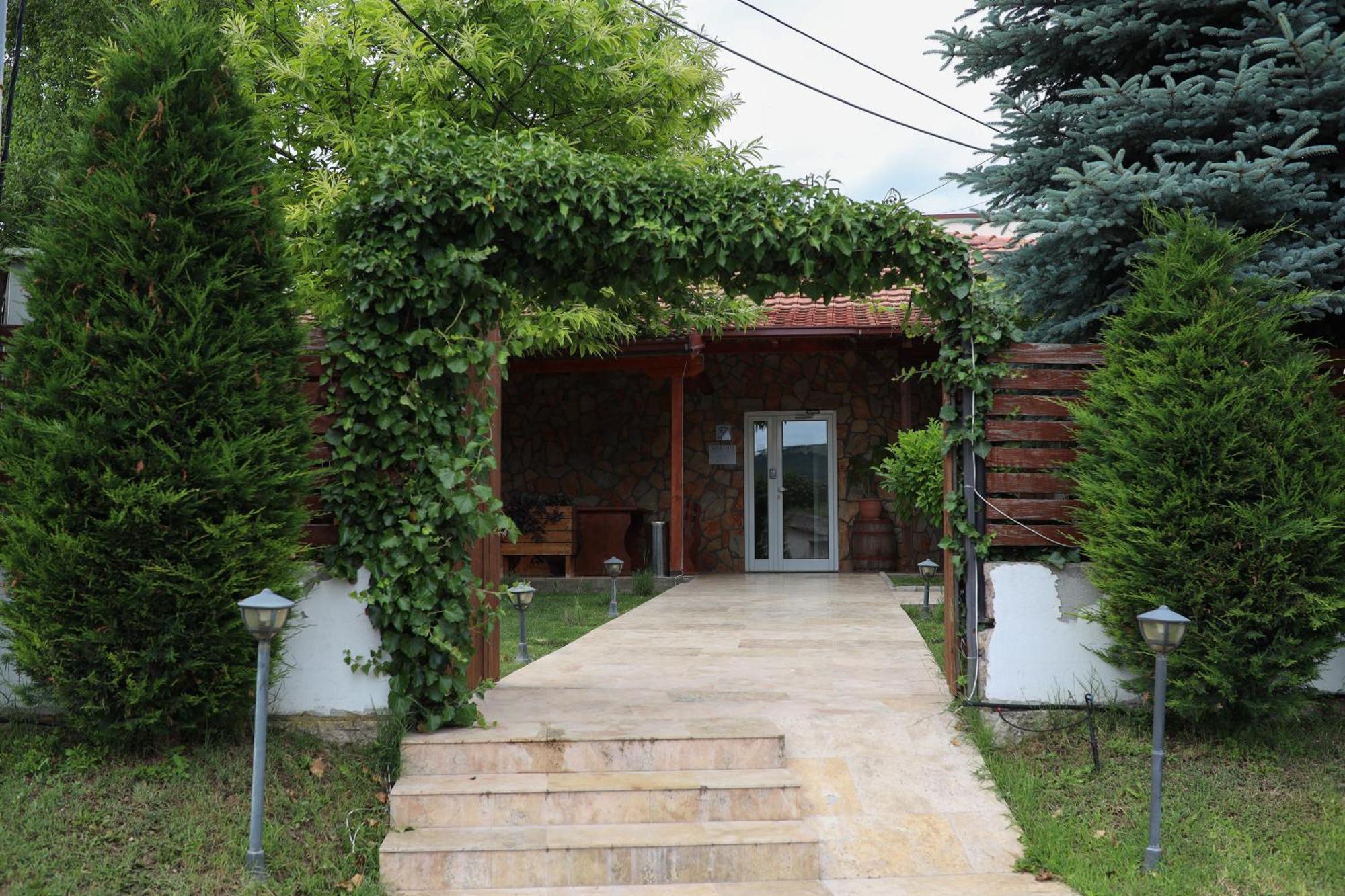 Kokino Winery Hotel คูมาโนโว ภายนอก รูปภาพ